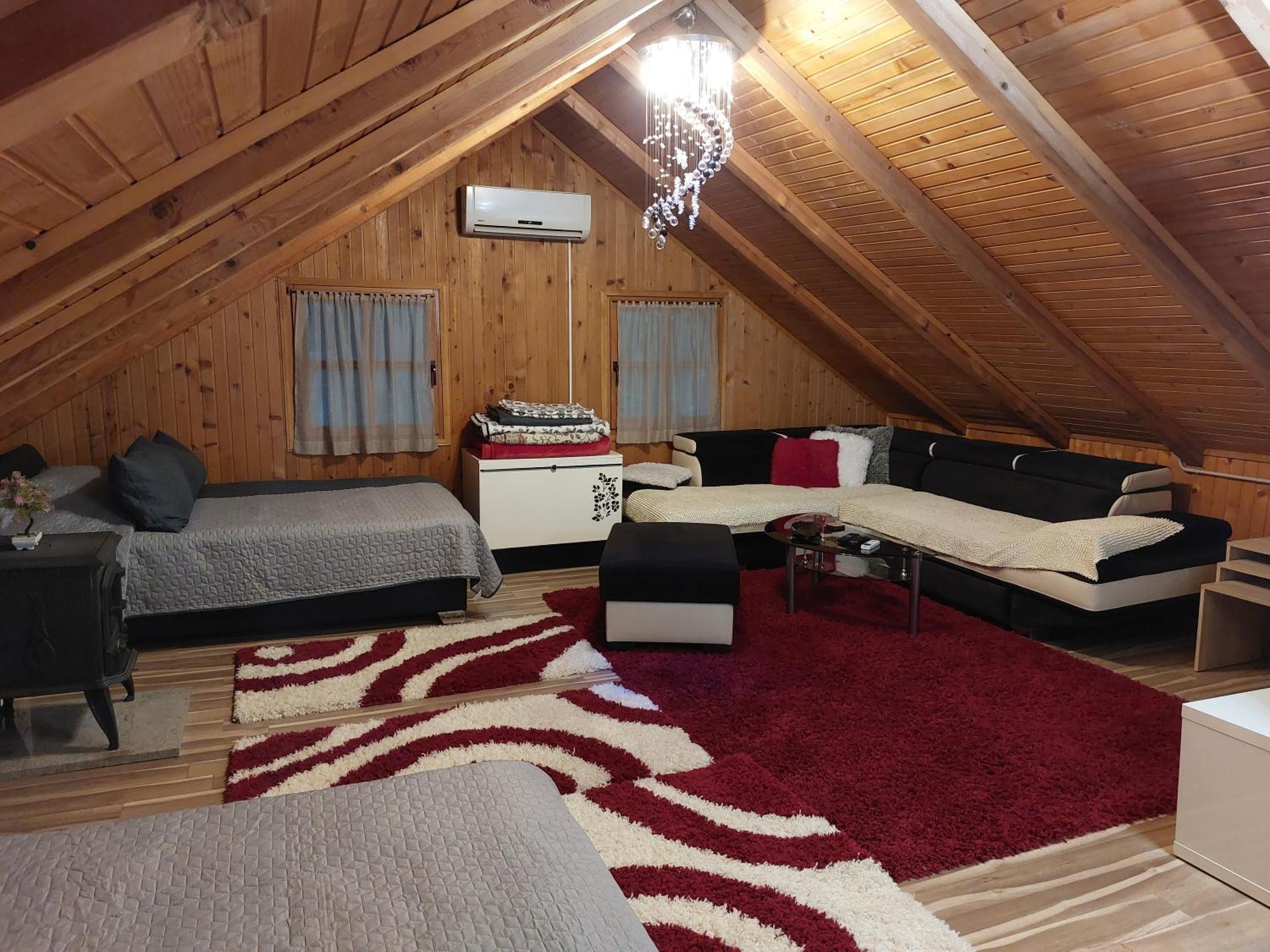 Fortuna Holiday Home Bihać エクステリア 写真